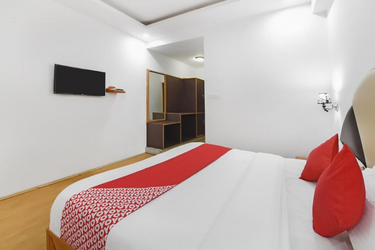 Hotel Oyo 23533 Mount View à Kulu Extérieur photo