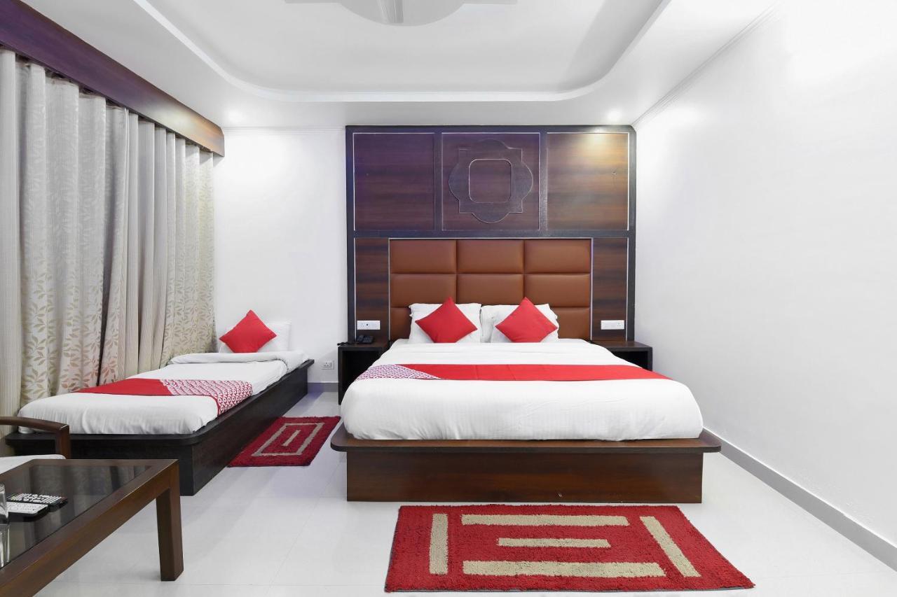 Hotel Oyo 23533 Mount View à Kulu Extérieur photo