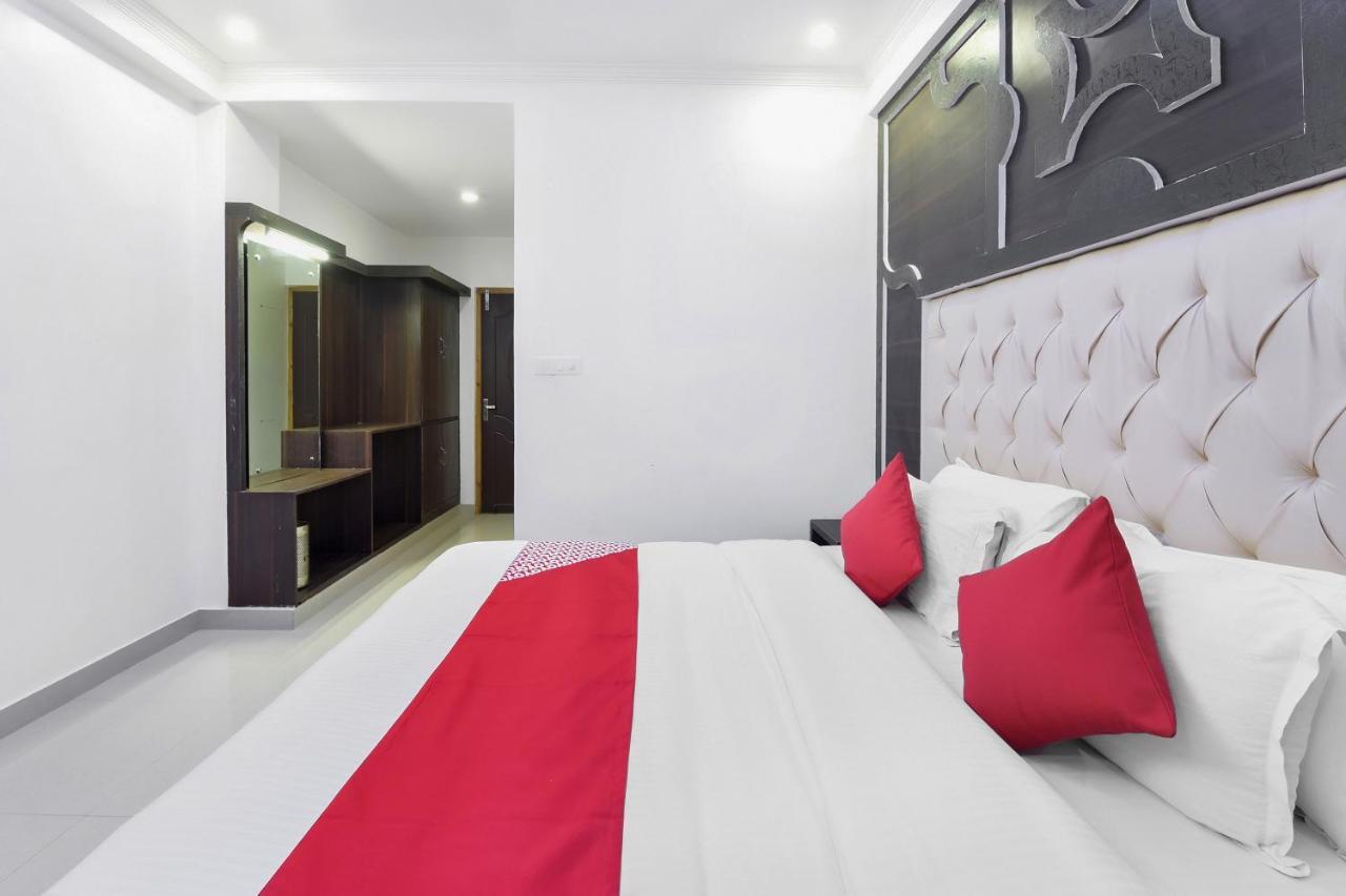 Hotel Oyo 23533 Mount View à Kulu Extérieur photo