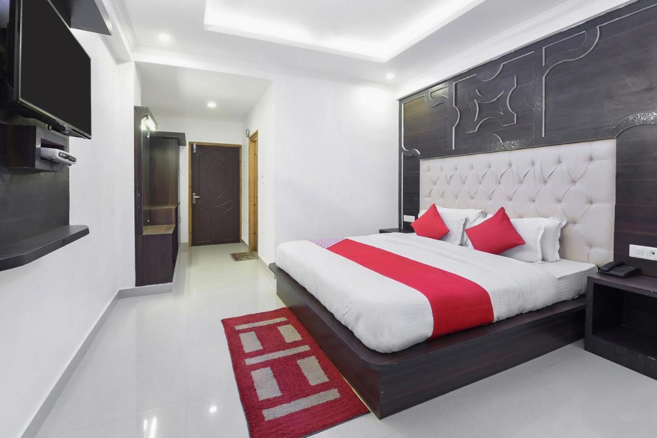 Hotel Oyo 23533 Mount View à Kulu Extérieur photo